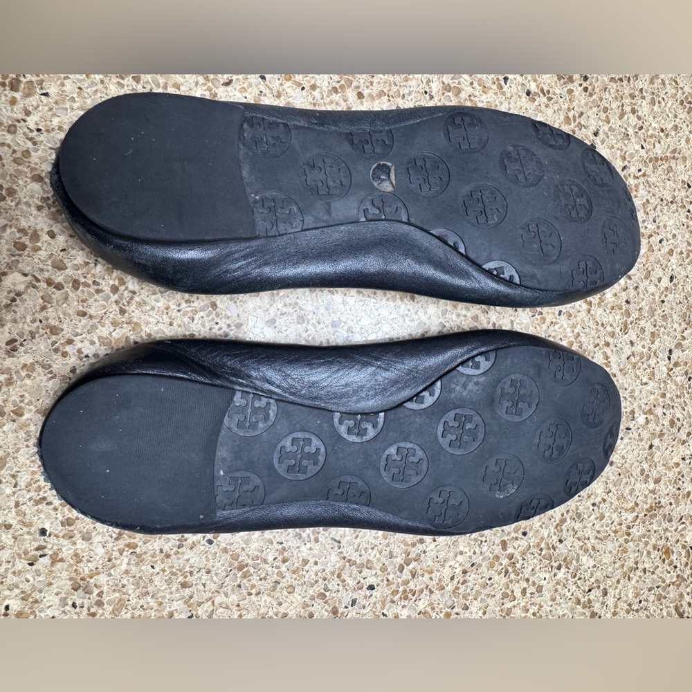 Tory Burch Black Leather Logo Ballet Flats with Silver Emblem - Picture 9 of 13